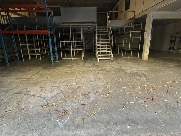 Bureaux, entrepôt 490 m² La Possession