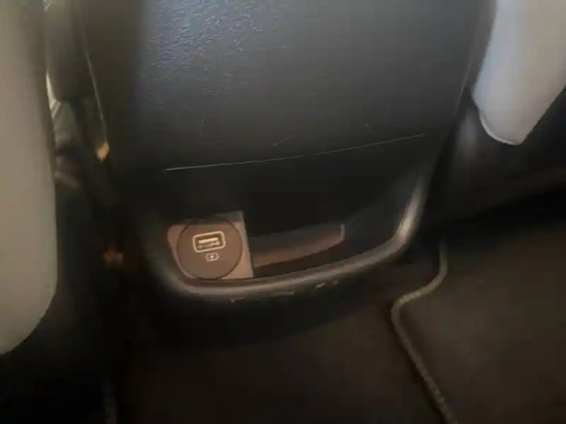Hyundai Kona electrique 64 kwh - 204 ch — photo 19