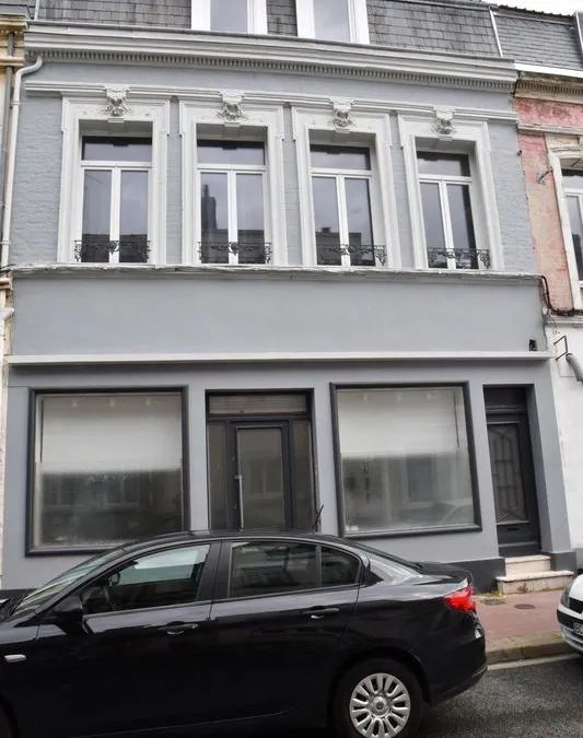 Photo 1