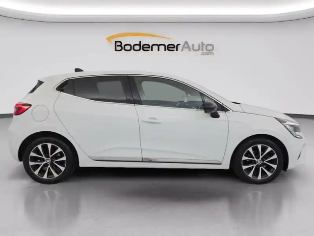 Renault Clio tce 90 — photo 21