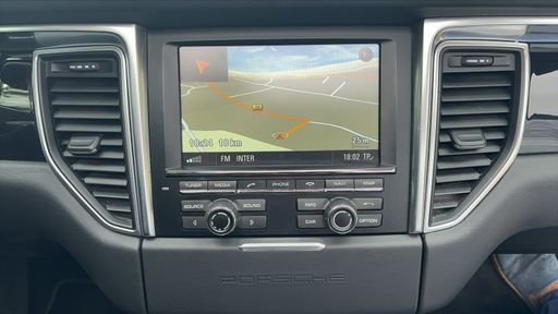 Porsche Macan 3.0 TDI V6 258 AWD PDK - S – 2014 – 135211 km – Diesel – Boîte Automatique — photo 22