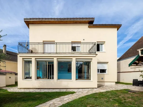 Maison 4 pièces 133 m²