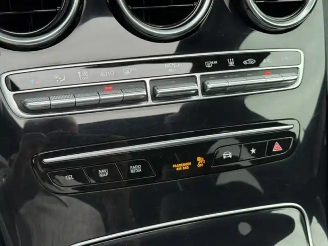 Mercedes Glc 300de 4matic amg line — photo 32