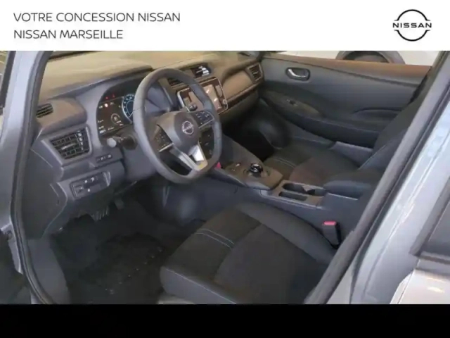 Nissan Leaf 150ch 40kwh acenta 22 — photo 5