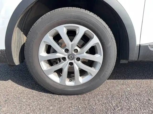 Renault Kadjar blue dci 115 — photo 40