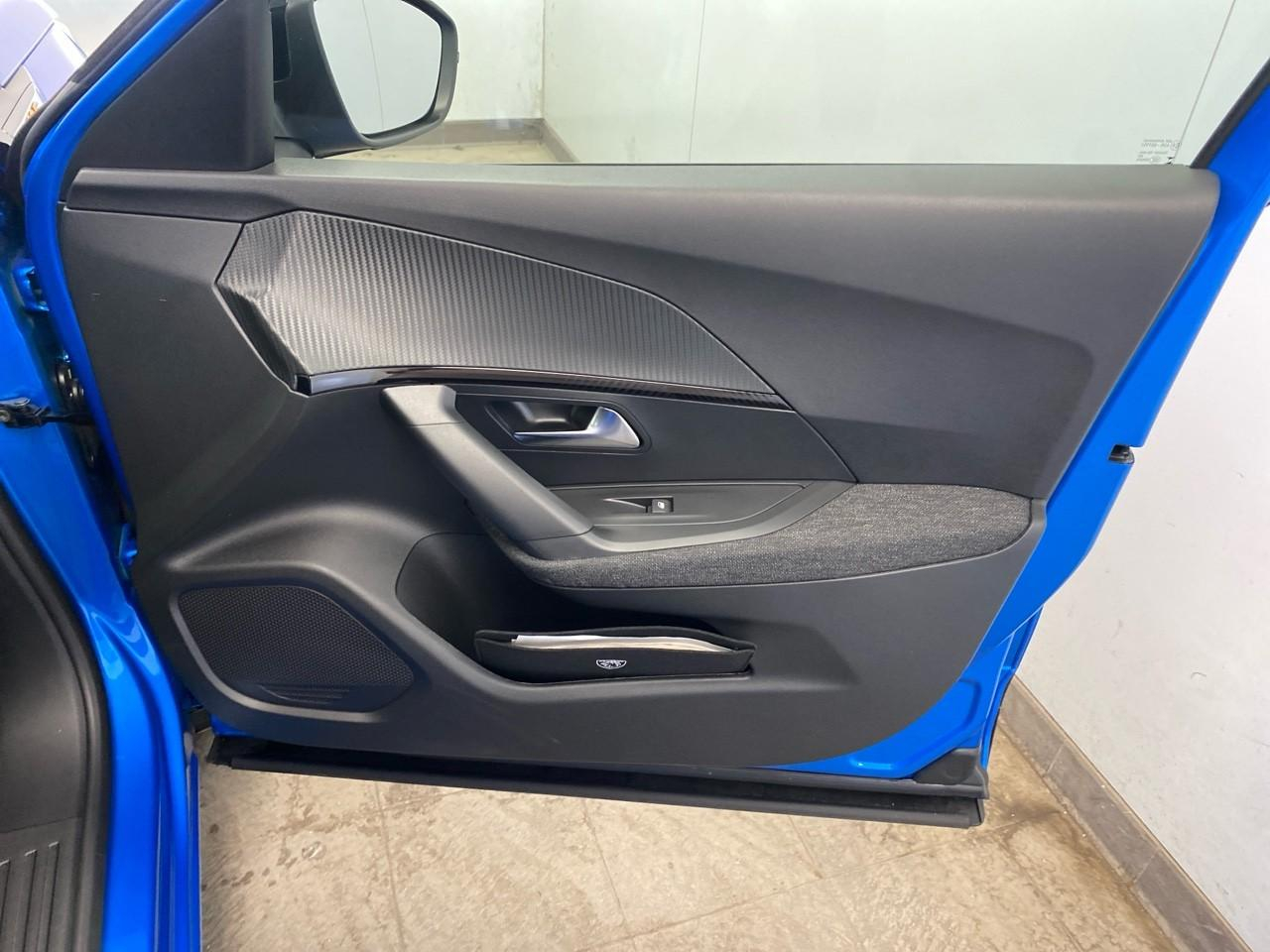 Peugeot 2008 100 s&s bvm6 style — photo 25
