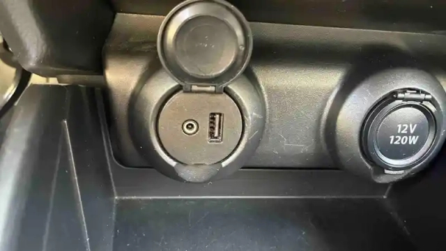 Suzuki Swift 1.0 boosterjet auto — photo 19