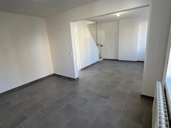 Logement 3 chambres entièrement rénové à Noyelles Godault