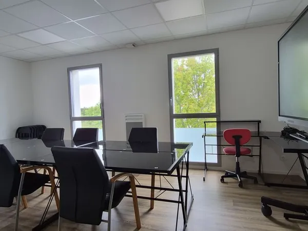 Bureaux 61 m² Auray