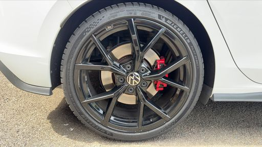 Volkswagen Golf GTI 2.0 TSI 300  DSG7 - Clubsport – 2023 – 31232 km – Essence – Boîte Automatique — photo 39