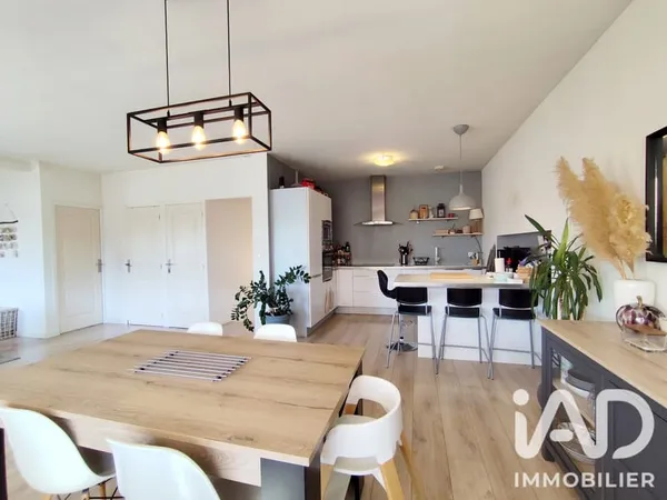 Maison 6 pièces 145 m²