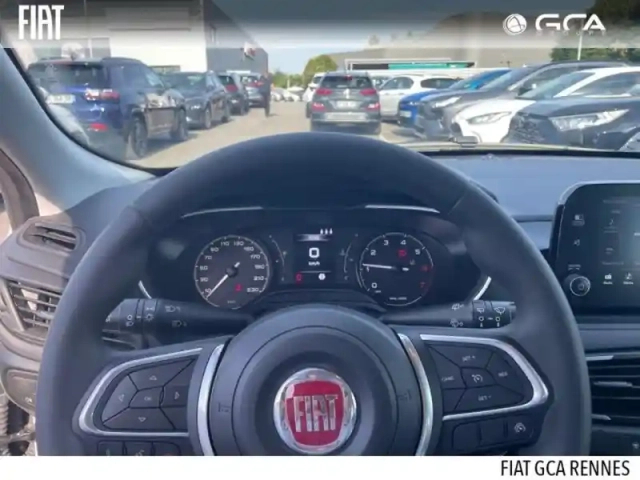 Fiat Tipo cross 1.0 firefly turbo 100ch s/s pack my22 — photo 8