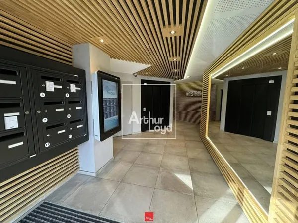 Bureaux 280 m²