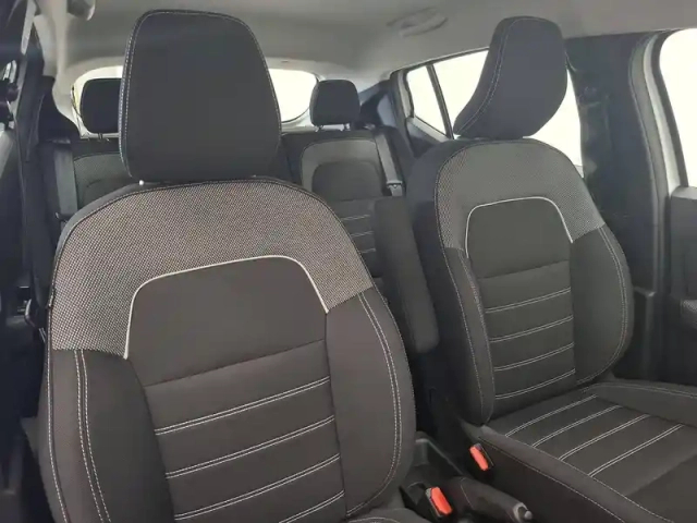 Dacia Sandero eco-g 100 — photo 27
