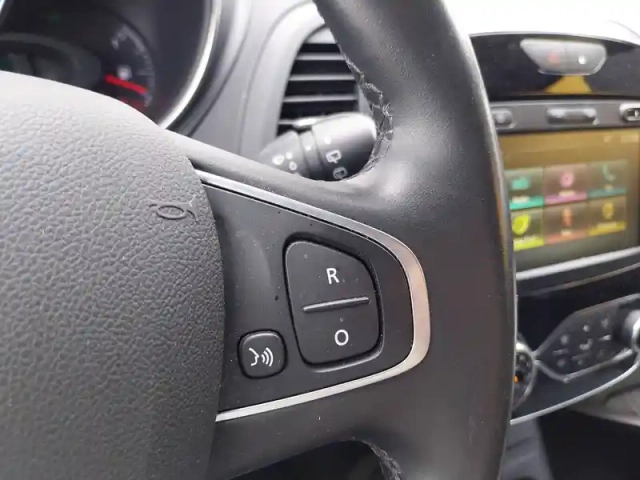 Renault Captur tce 130 fap — photo 31