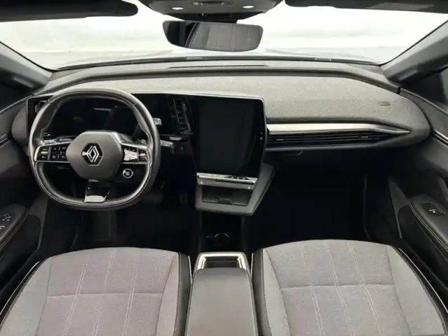 Renault Megane e-tech electric ev40 130ch techno standard charge — photo 29