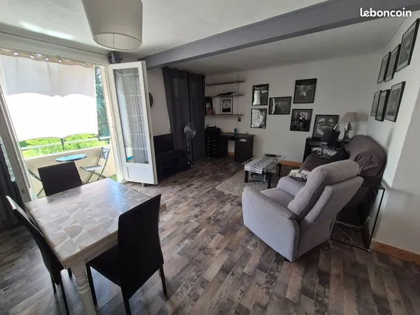 Particuliet vends Appartement 65m2
