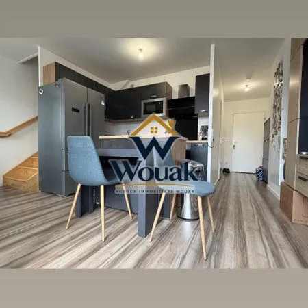 À LOUER - Duplex 2 chambres avec parking