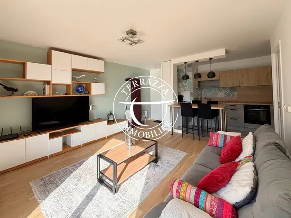 Louveciennes - Élégant 3 pièces avec balcon-terrasse, 2 par
