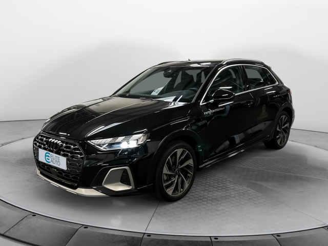 Audi A3 ALLSTREET A3 Allstreet 40 TFSI e Hybride rechargeable 204 S tronic 6 Avus