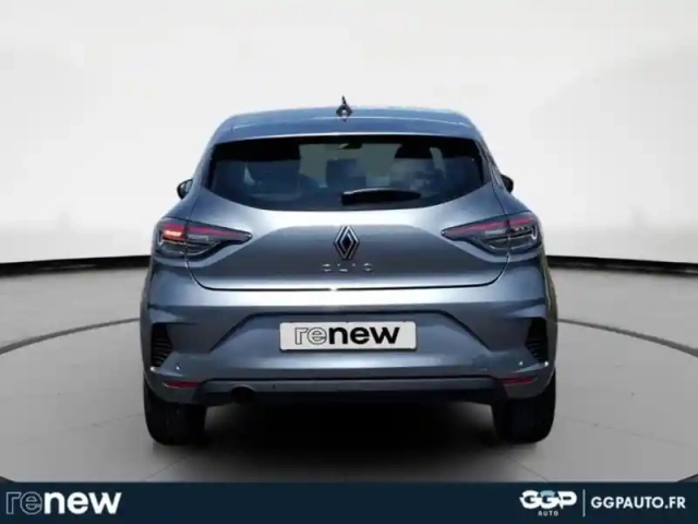 Renault Clio 1.5 blue dci 100ch evolution - 24 — photo 4