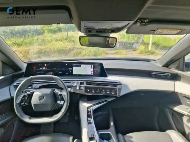 Peugeot 5008 electrique 210 ch 73 kwh — photo 8