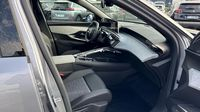Peugeot 3008 1.2 Hybrid 145ch Allure e-DCS6 — photo 15