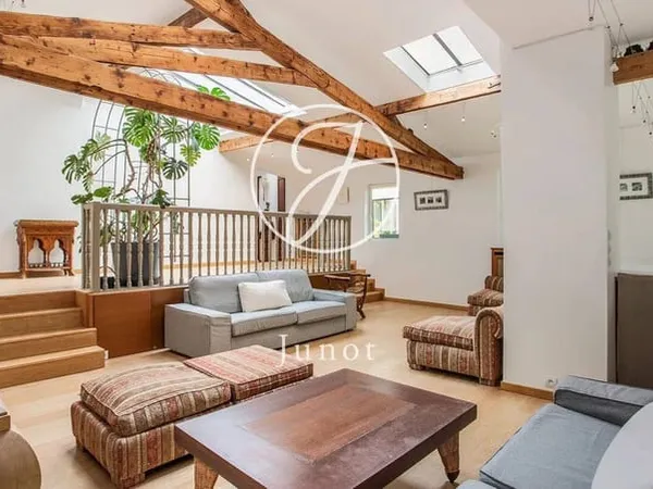 Duplex 4 pièces 113 m²