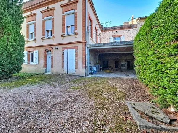 Maison 8 pièces 200 m²