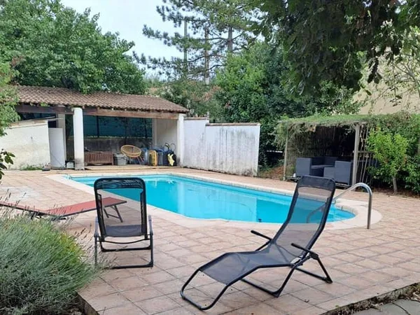 Studio 1 pièce 21 m²