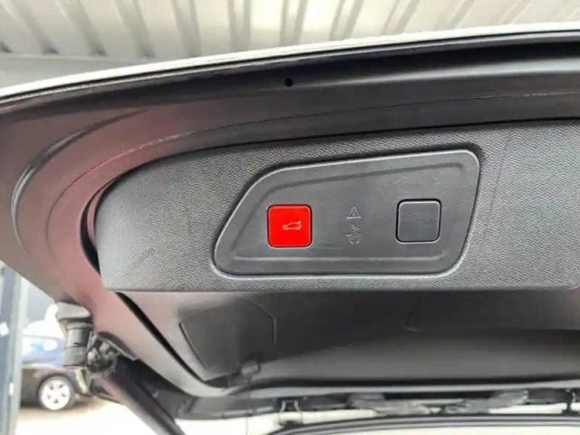 Citroën C5 Aircross puretech 130ch s&amp;s shine eat8 — photo 8