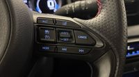Toyota Yaris 116h GR Sport 5p MY22 — photo 25