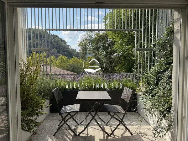 En exclusivité 2Pièces 47M2 avec stationnement et cave