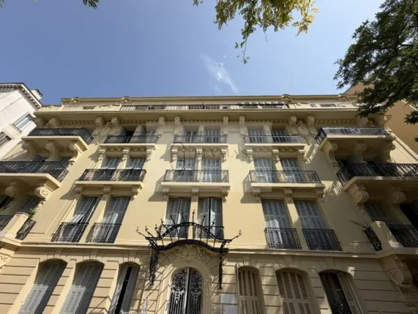 Appartement bourgeois 5 pièces 135 m²