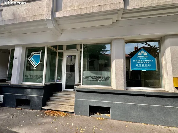 Local commercial 89 m² CLERMONT FERRAND