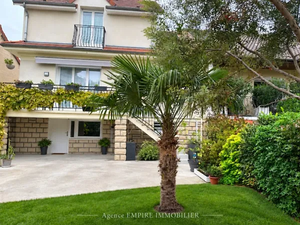 Maison 6 pièces 135 m²