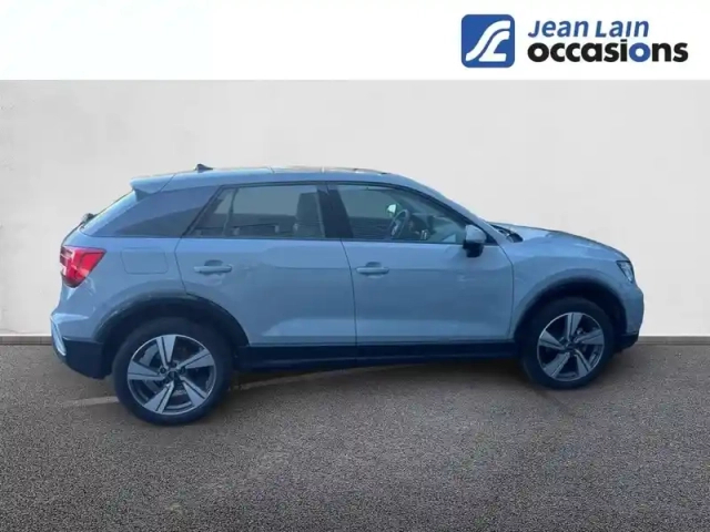 Audi Q2 35 tfsi 150 s tronic 7 — photo 24