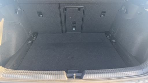 Volkswagen Golf 2.0 TDI 200 DSG7 - GTD – 2021 – 90101 km – Diesel – Boîte Automatique — photo 21