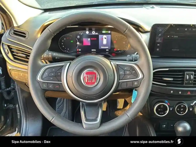 Fiat Tipo cross 5 portes 1.5 firefly turbo 130 ch s&amp;s dct7 hybrid — photo 56