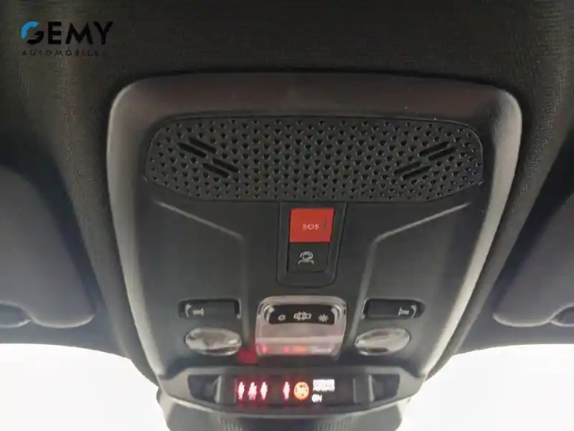 Peugeot 2008 hybrid 145 e-dcs6 — photo 20