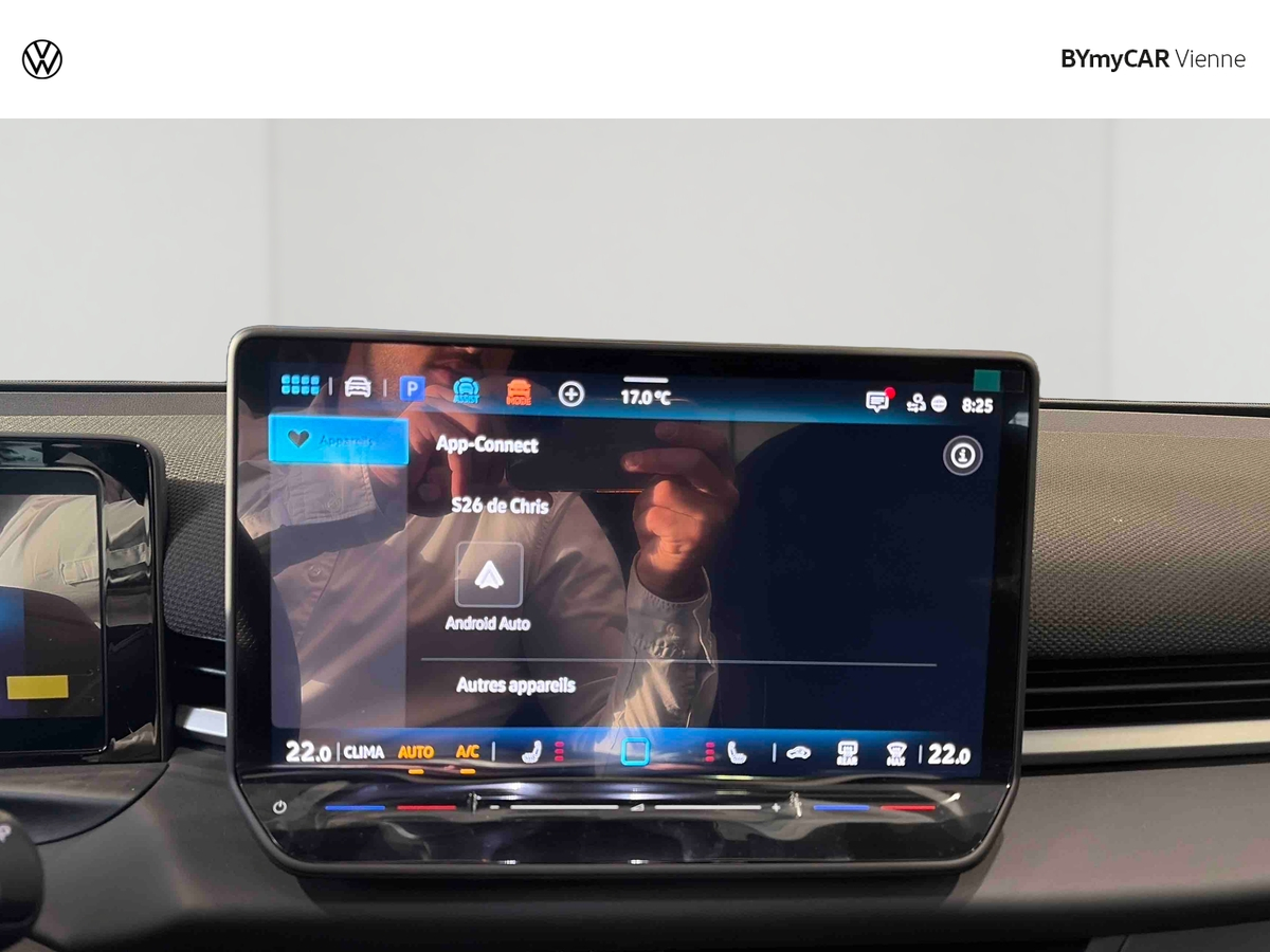 Volkswagen T-Roc 1.5 eTSI Hybrid 150 ch DSG7 — photo 19
