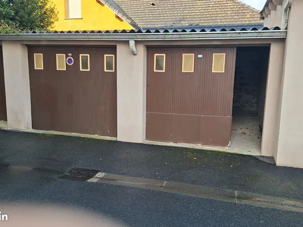 Stationnement Location Lourdes  15m² 70€