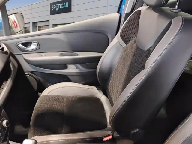Renault Clio tce 120 energy edc intens — photo 9