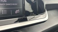 Peugeot 208 1.2 PureTech 75ch S&S Like 2022 — photo 16