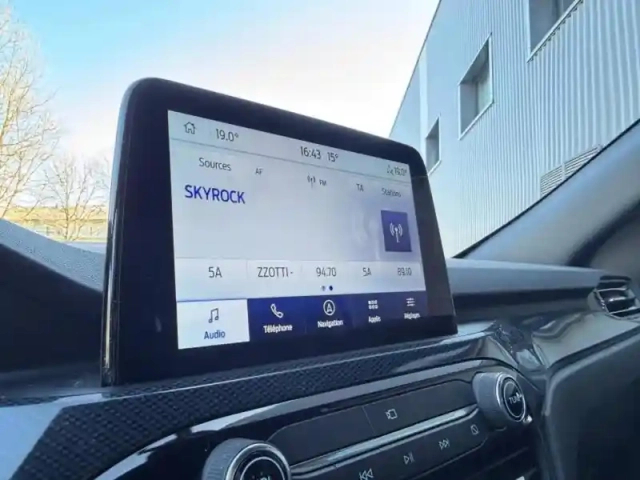Ford Kuga 2.5 duratec 225ch phev st-line bva — photo 19