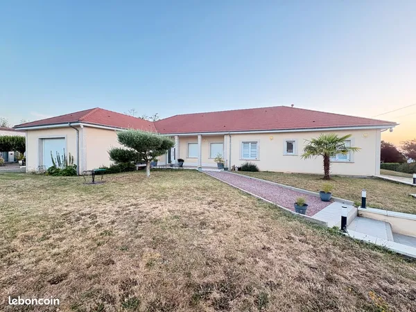 Maison familiale de 248 m2