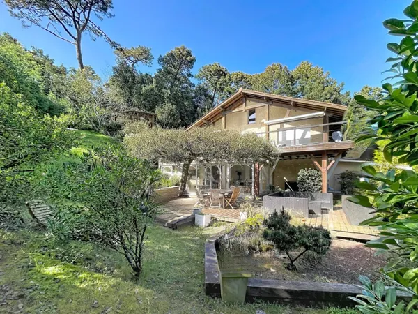 Villa au fort potentiel - L'Herbe