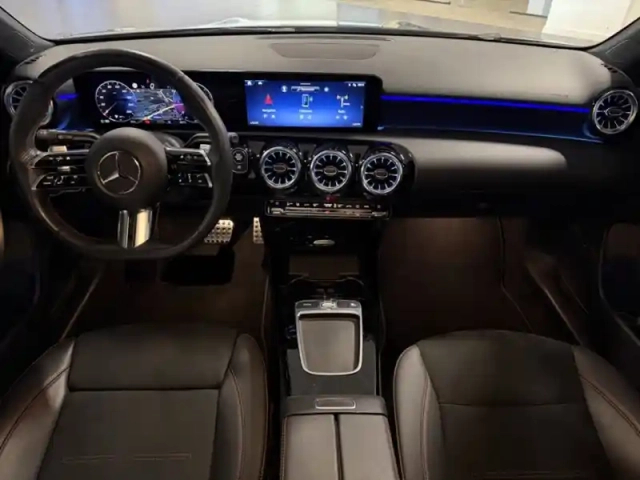Mercedes Classe A 180 d amg line — photo 10