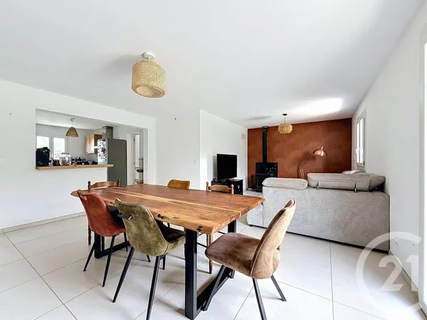 Maison 7 pièces 176 m²