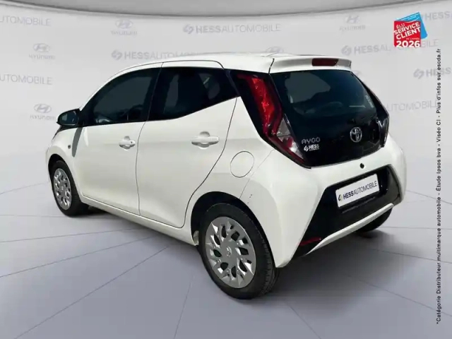 Toyota Aygo 1.0 vvt-i 72ch x-play 5p my20 — photo 8